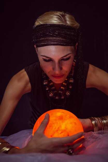 Как правильно интерпретировать Луну в раскладах