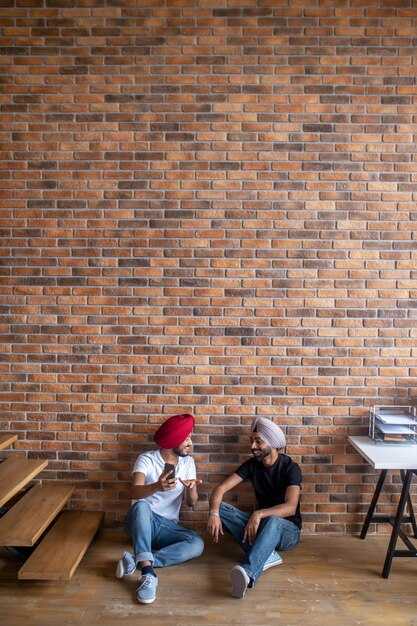 Ночные видения: стены как символ достижения целей