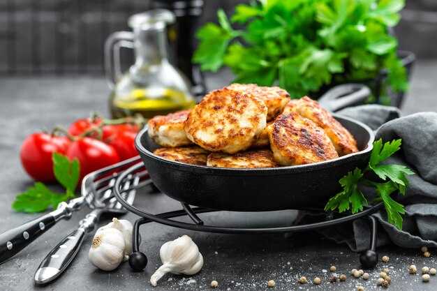 Как жарить котлеты до золотистой корочки