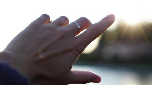 Какая рука считается 