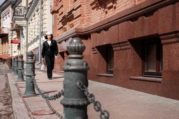 Происхождение площади: от образца архитектуры до памятника