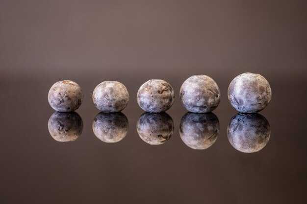 Синхронное вращение: особенности движения Луны