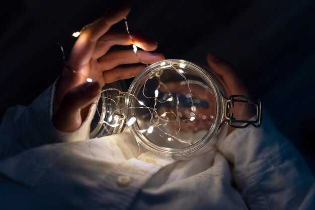 Влияние остановки часов на скорбящих родственников