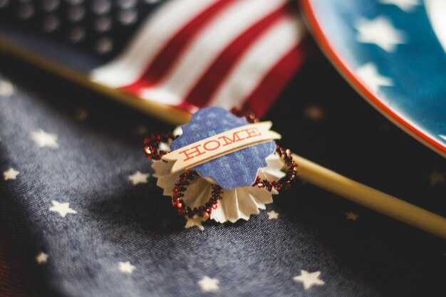 Как стиль управления 44-го президента противоречит традициям?