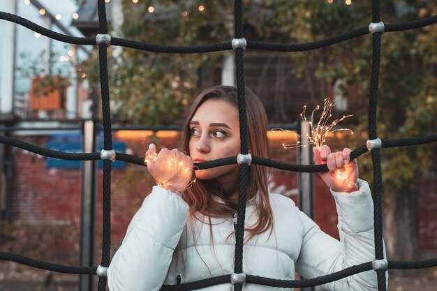 Что такое сплетни и как они возникают?