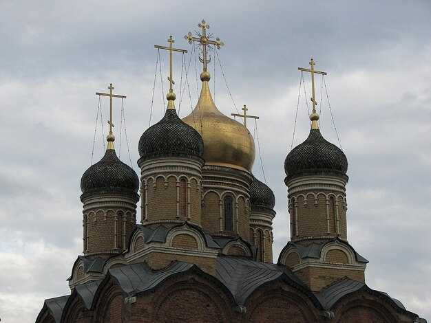 Происхождение храма и его построение