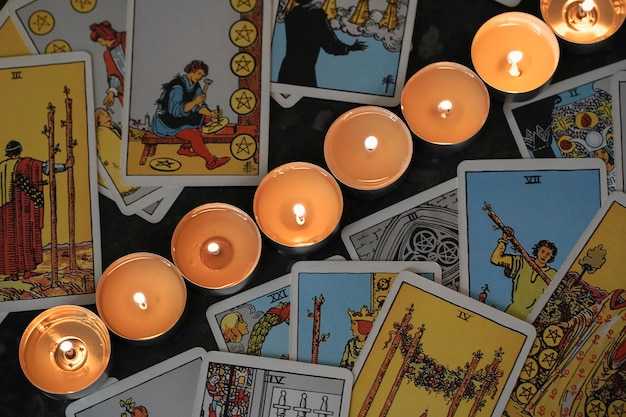 Практические примеры сочетаний Рыцаря Чаш с другими арканами