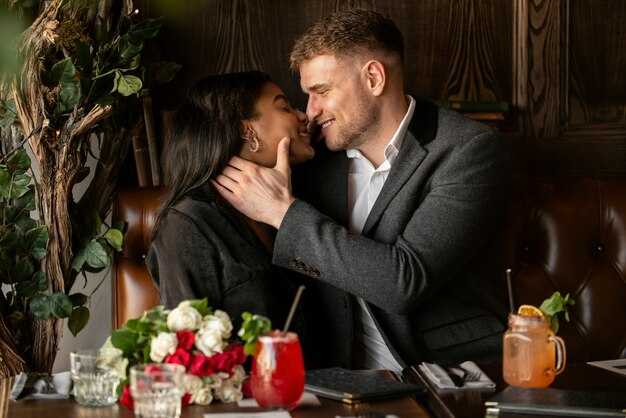 Знаменитости, родившиеся 25 ноября: кто они?