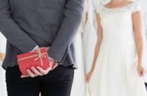 4 года свадьбы как называется что дарить мужу