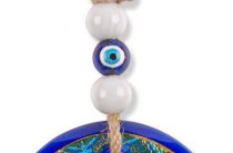 Сглаз боится, а вы носите: 7 мощных оберегов, которые реально работают