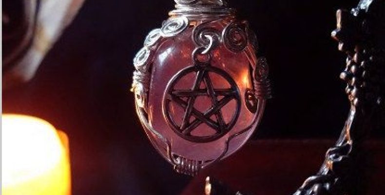 Спасите призрака: как в Baldur’s Gate 3 помочь духу амулета и не потерять награду?