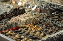 Как не попасть впросак: секреты выбора идеального салона талисманов