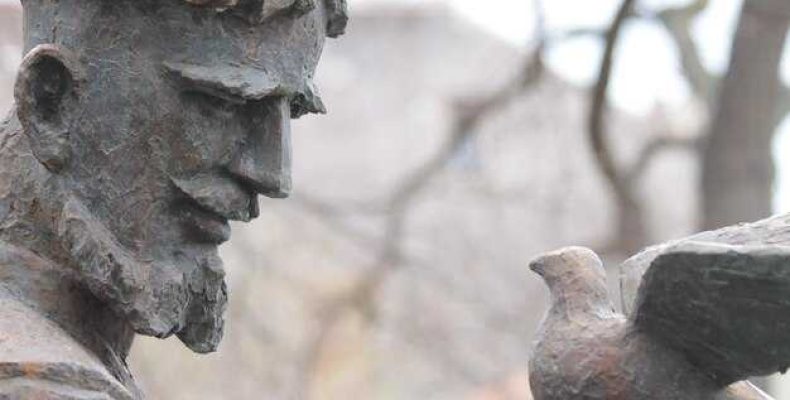 Аполлон — бог наук и искусств в древнегреческой мифологии