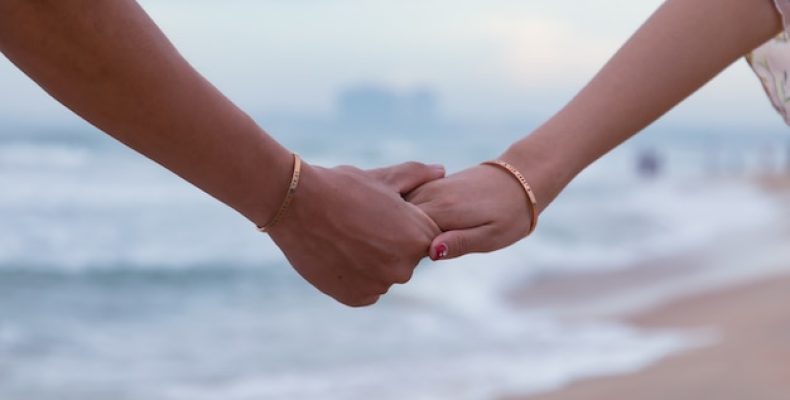 Не просто подарок: какой оберег молодым нужен для счастливого старта