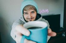 Чаиник во сне — толкование и значение согласно соннику