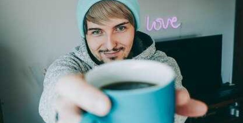 Чаиник во сне — толкование и значение согласно соннику