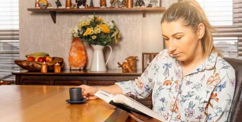 Читали ли акафисты без благословения — как правильно просить и соблюдать традиции