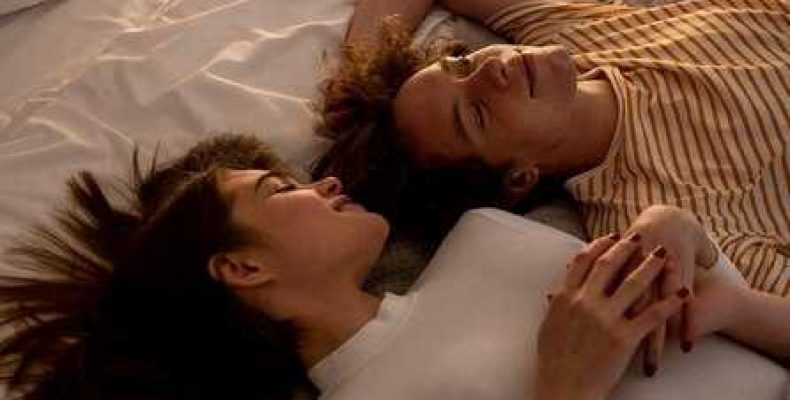 Что означает сон о давней подруге? Толкование и значение в вашей жизни