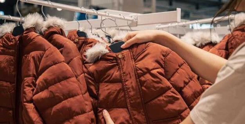 Что означает вешалка во сне — толкование сонника о куртках и их значении