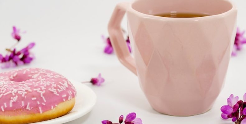 Треснула, но не сломалась: почему чашка с трещиной становится вашим главным счастливым амулетом