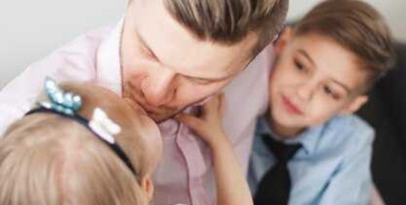 Дети смотрят как трахаются родители