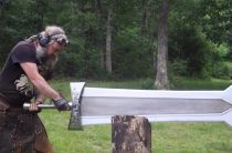 Талисман двуручного меча Элден: скрытая механика, о которой молчат профи