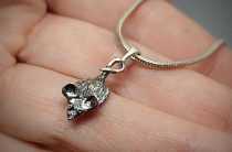 Мышь амулет: Древняя тайна удачи, которая всегда под рукой