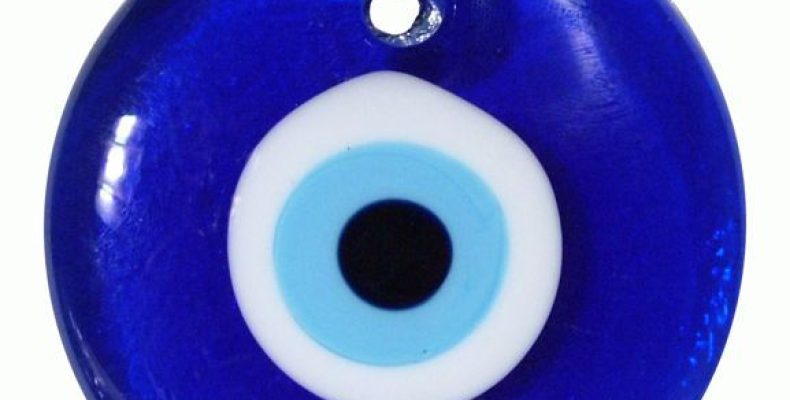 Оберег от сглаза и порчи: найди свою защиту сегодня