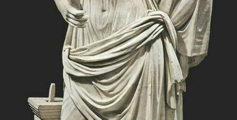 Тайна имени Наталья: что оно на самом деле означает для женщины и как влияет на судьбу