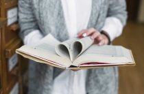 Эффективные молитвы и белые заговоры для обидчиков — как призвать справедливость и защита