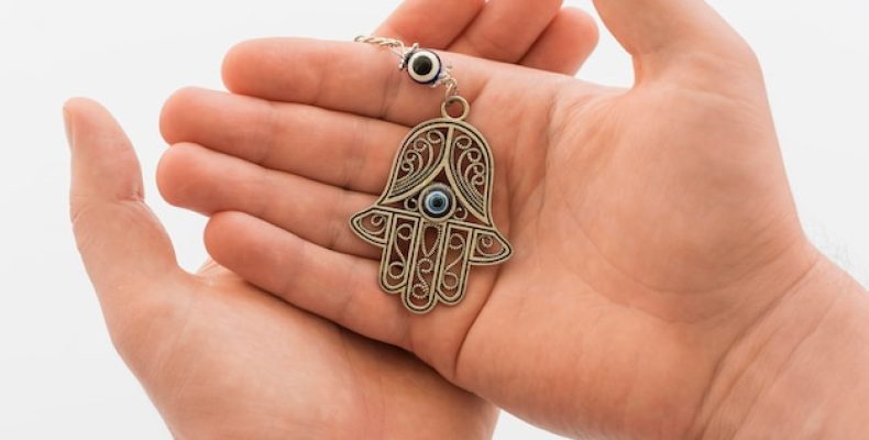 Тайна славянских легенд: почему обереги до сих пор работают?