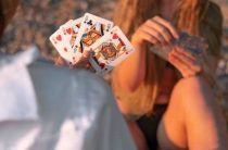 Гадание на картах — когда я встречу свою любовь? Узнайте дату встречи!