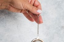 Жизнь из коробки глава 25: Счастливый амулет – в чем его сила на самом деле?