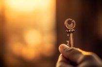 Найди свою 14-ю главу: Счастливый амулет, который укажет дорогу домой