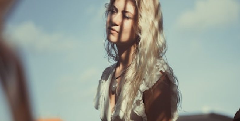 Счастливый амулет в 21 главе «Чужой крови»: работает ли магия артефактов в реальной жизни?