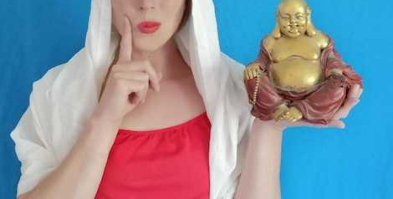 К чему снится, что отдаёшь свои вещи — значение и толкование сновидений