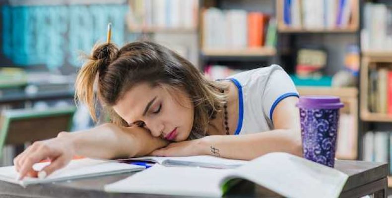 К чему снится колледж — значение сна об учебе и предсказания по соннику Ванги