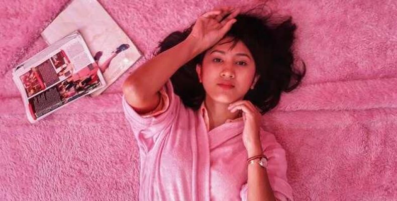 К чему снится надевать розовые штаны — толкование снов и их значение