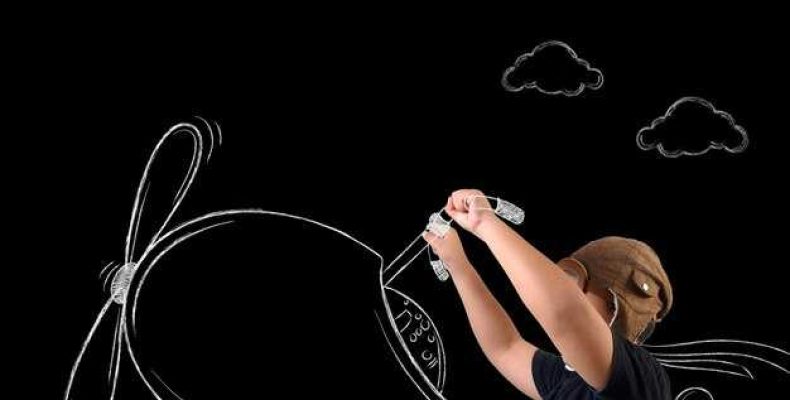 К чему снится писать мелом — толкование сна по сонникам