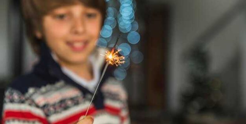 Как научиться делать фокусы с бумагой — простые фокусы в домашних условиях