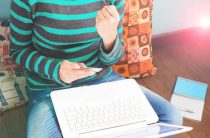 Как определить направление киблы для намаза по компасу — пошаговая инструкция