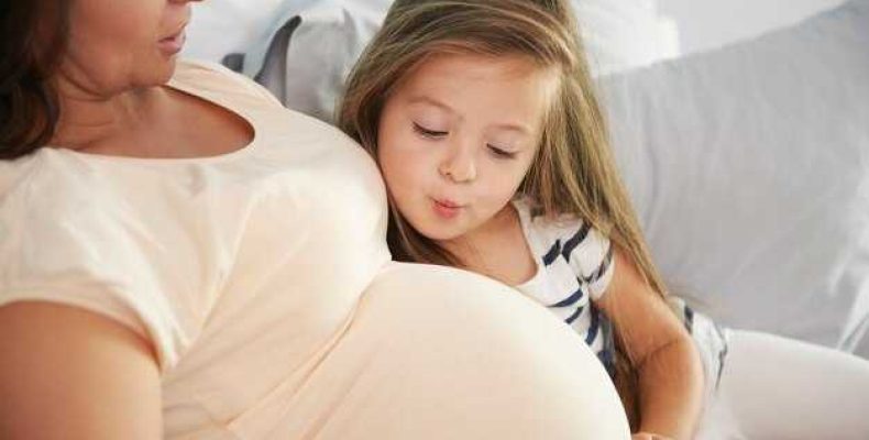 Как понять что ребенок в утробе икает