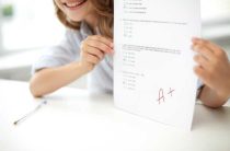 Как правильно пишется имя оксана или аксана