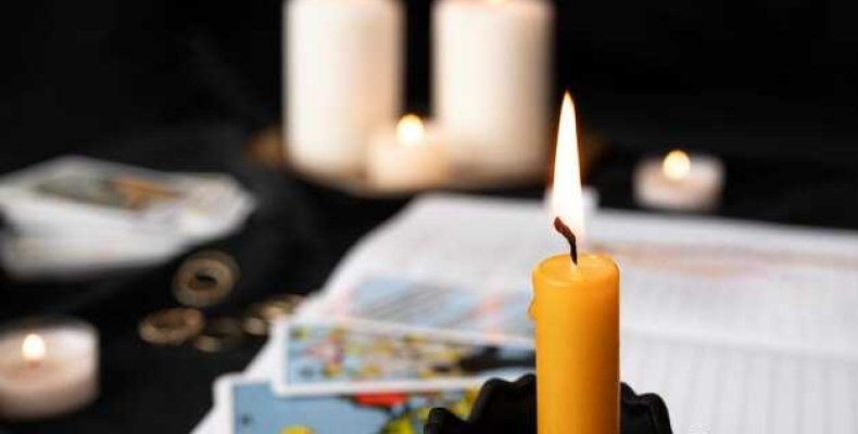 Как правильно тушить церковные свечи в ритуалах — приметы и советы