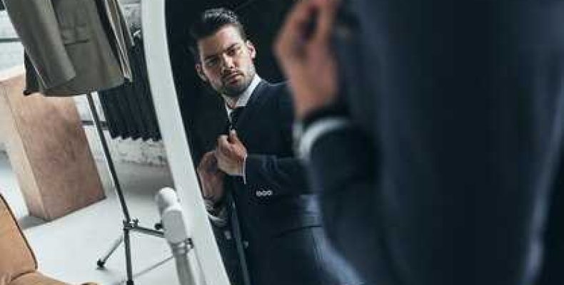 Как работать с черным зеркалом для ясновидения — Практическое руководство