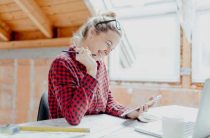 Как решить задачи на движение системы связанных тел — расчет силы и практические примеры