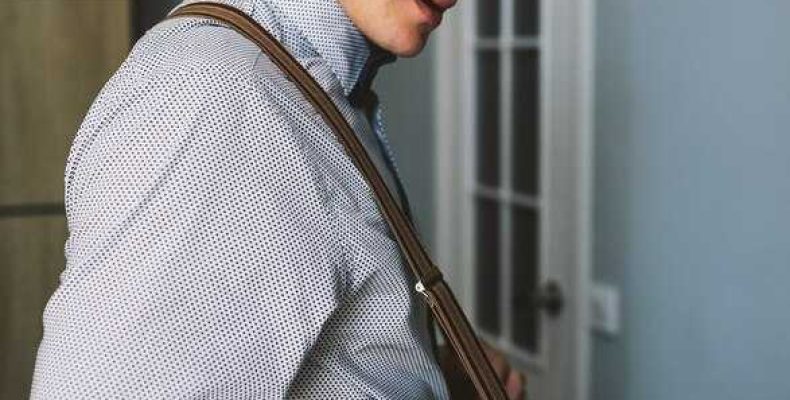 Как себя вести если мужчина отдаляется