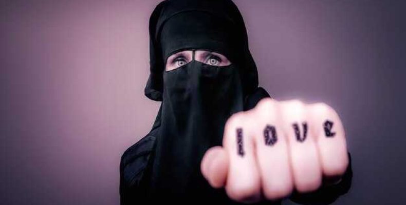 Как вернуть порчу злодею — способы и секреты