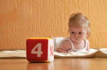 Как выглядит ребенок в 5 месяцев