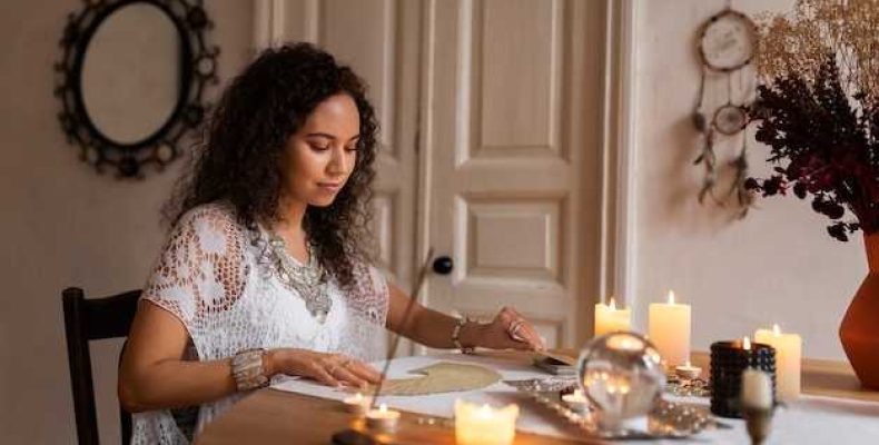 Как вызвать духов в домашних условиях — советы по дневным ритуалам